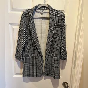 Maurice’s plaid blazer